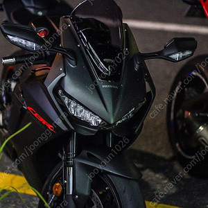 CBR1000RR 19년식 판매합니다.