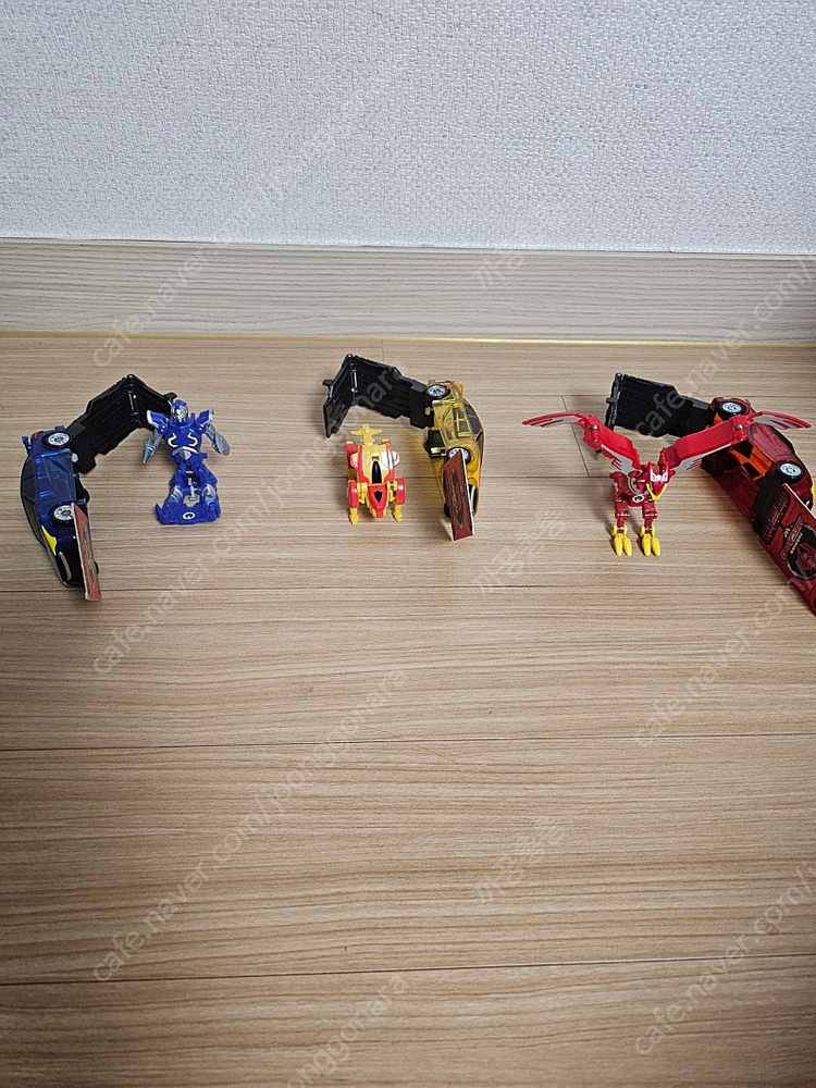 터닝메카드 윙피닉스(완료). 윙레오. 윙나이트(완료) 이미지