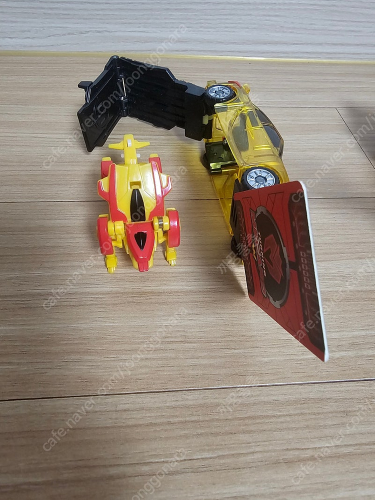 터닝메카드 윙피닉스(완료). 윙레오. 윙나이트(완료) 이미지