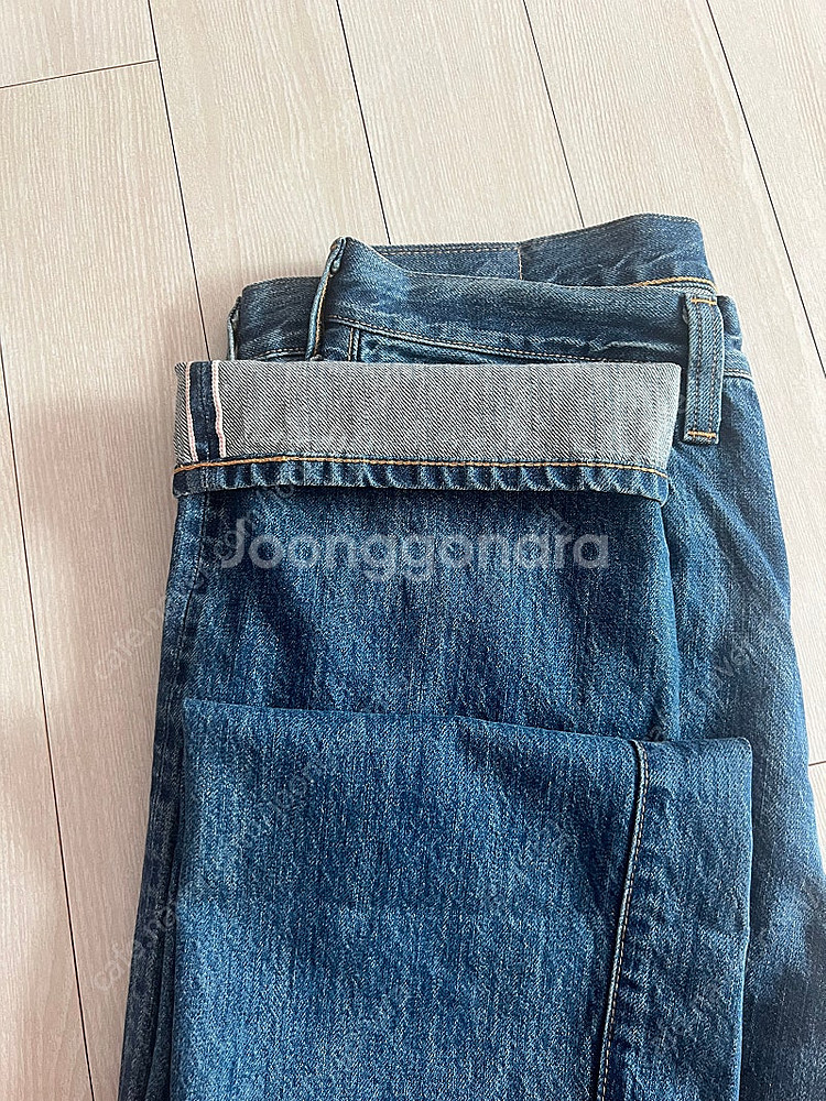 LVC 47501 0223 33x32--6