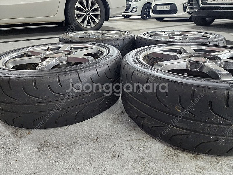 아반떼 핸즈프라임 18인치 휠타이어 35만원 4짝 팝니...--5