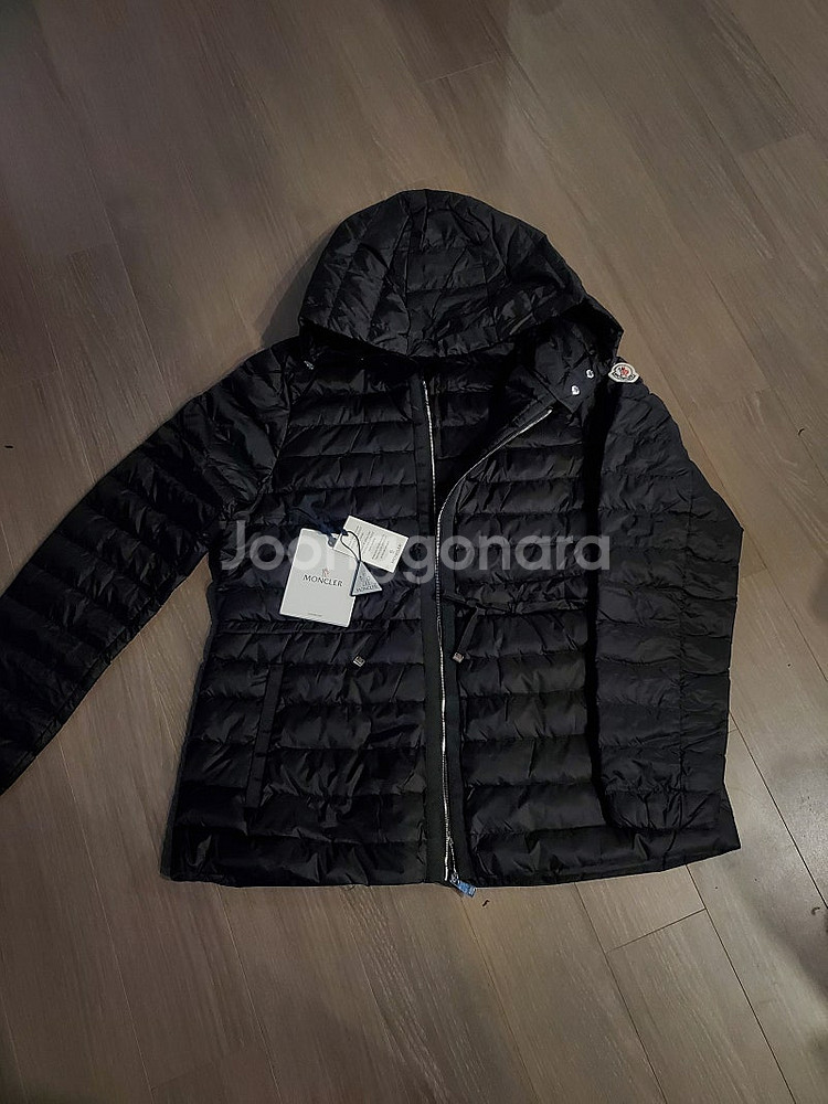 새제품 몽클 패딩 2호--0