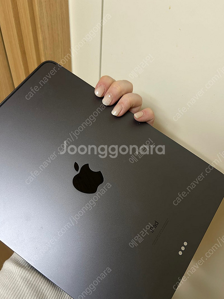 아이패드 프로 2세대 11형 256GB 와이파이 판매합...--1