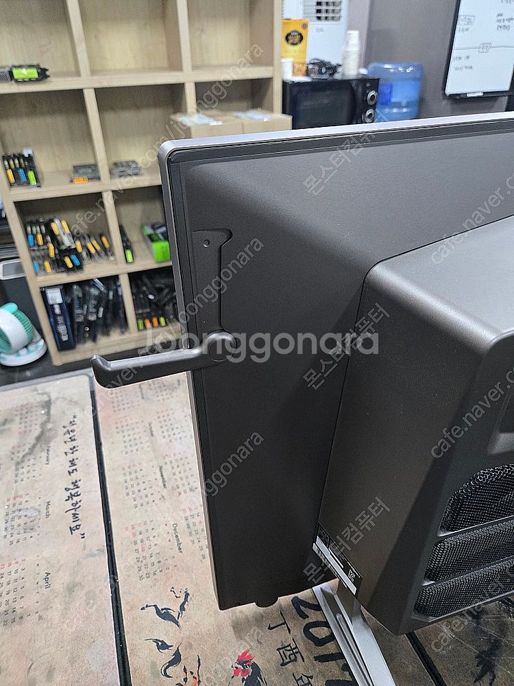 32인치 144HZ 게이밍 i7 일체형 본체 판매합니다...--7