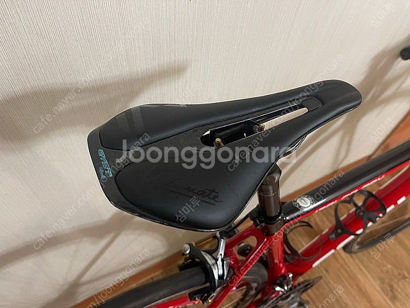 포커스 이자르코 맥스 6.3키로대 로드 팝니다.--3