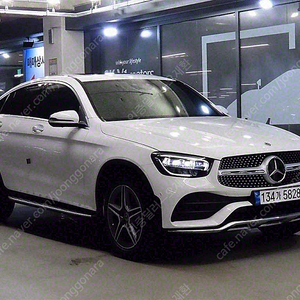 벤츠GLC클래스 X253 GLC 220 d 4MATIC 쿠페★중고차★할부★리스★전액할부★카드★탁송★24시간 상담가능★