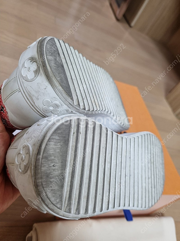 루이비통 크래프티 타임 아웃 여성 스니커즈36(235)--2