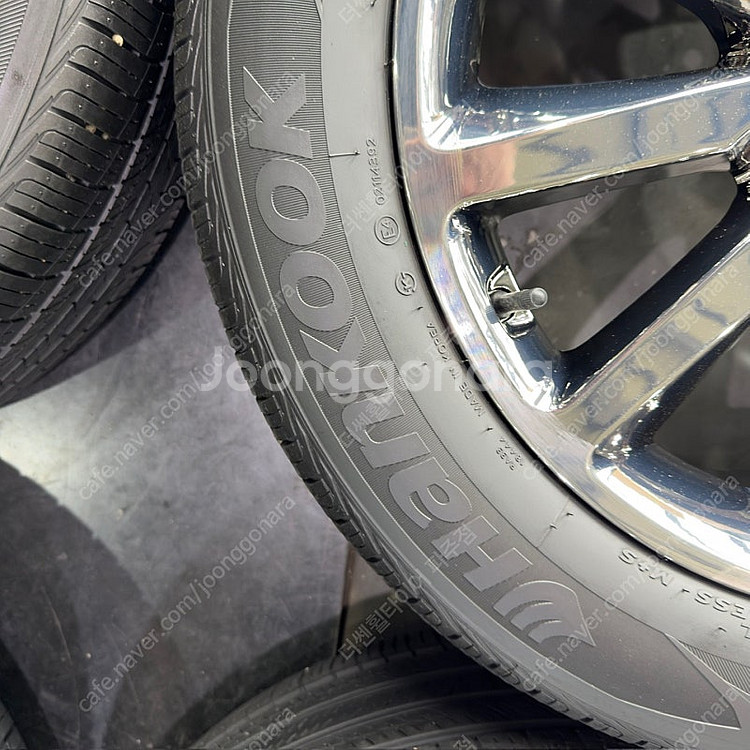 19인치 중고 휠타이어 한대분 (올뉴 쏘렌토 화이트 크...--6