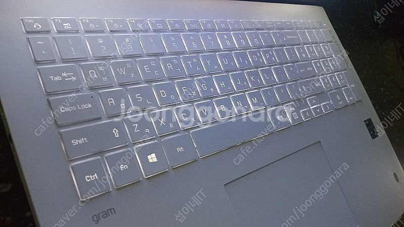 [판매]LG 17Z90P 고성능 화이트 그램/17인치,...--5