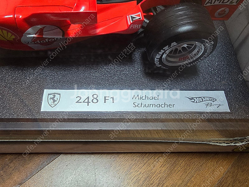 핫 휠 1/18 빅스케일 F1 페라리 248 F1 타미...--1