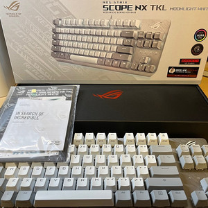 Rog strix Scope NX TKL moonlight white 게이밍키보드 팝니다.