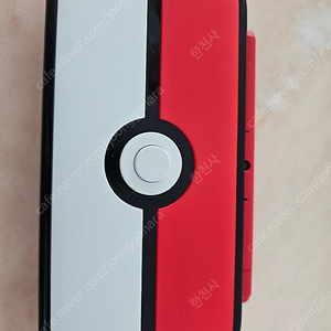 닌텐도 new 2ds xl 몬스터볼에디션 팝니다.