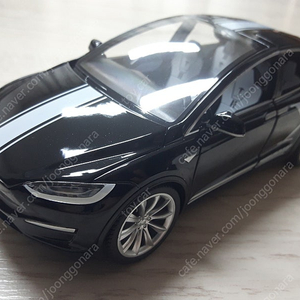 1:24사이즈 테슬라 모델X TESLA MODEL X 블랙 다이캐스트 미사용 새상품