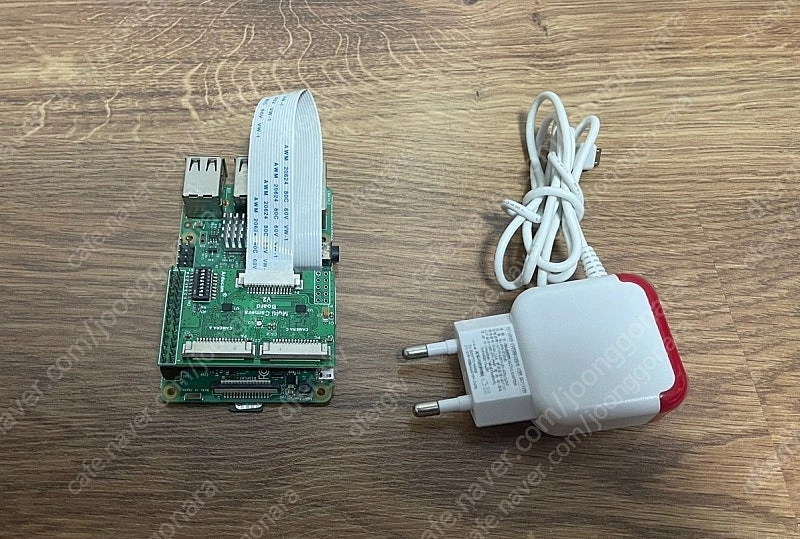 라즈베리파이 3B v1.2, 멀티카메라보드, 충전기, 16기가 메모리 이미지