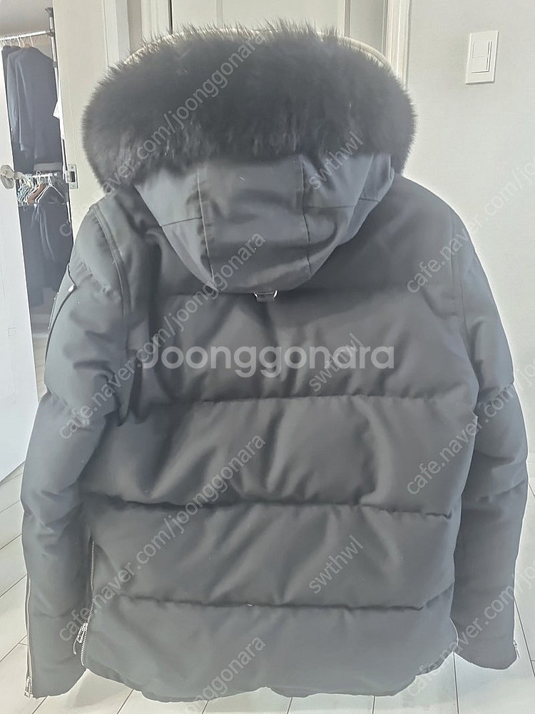 무스너클 쓰리쿼터 M 사이즈21년 롯데몰구입 블랙퍼 블...--9