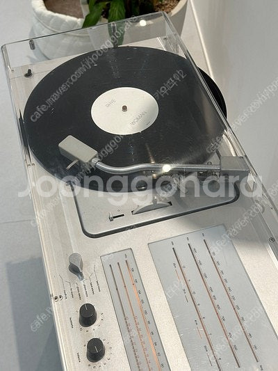 디터람스 브라운 턴테이블 BRAUN Audio 1M +...--4