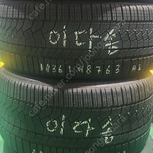 971 파나메라 21인치 컨티넨탈 윈터타이어 팝니다