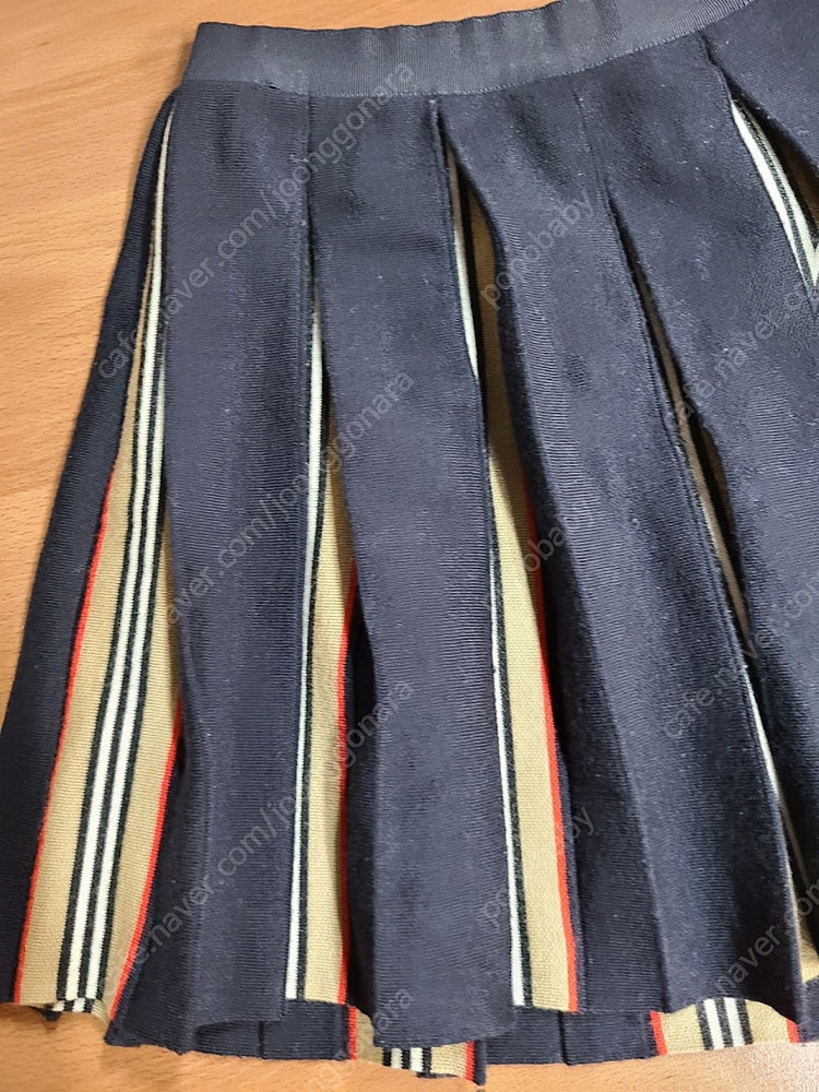 버버리 키즈 스커트 8와이--1