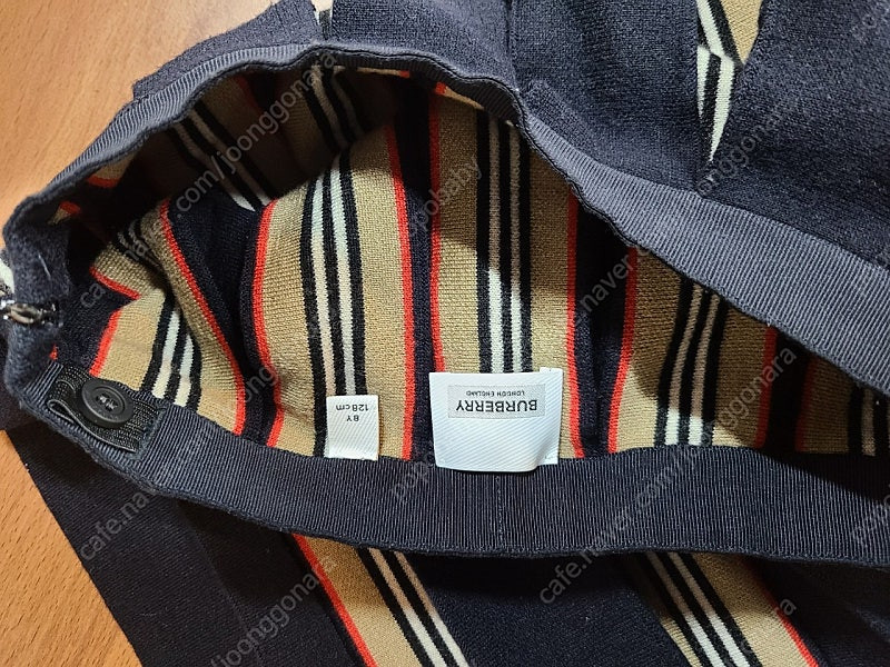 버버리 키즈 스커트 8와이--3