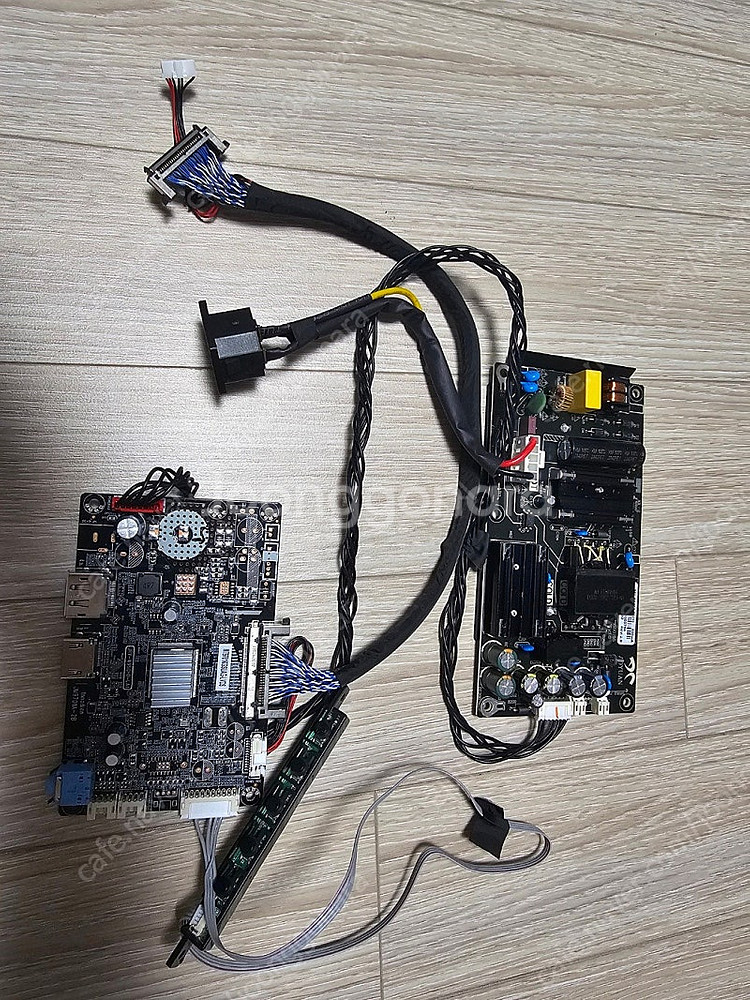 한성 32인치 TFG32F16V 1500R 메인보드, ...--0