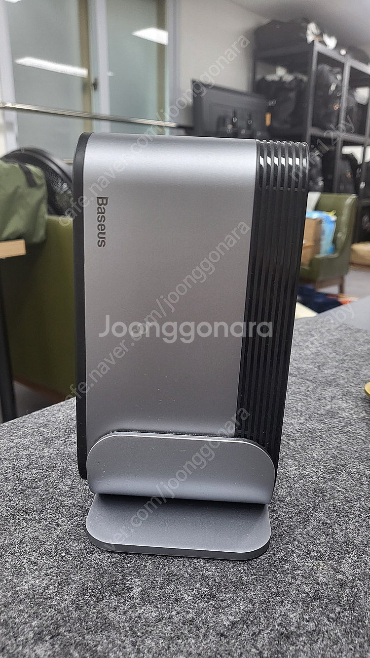 베이스어스 USB 3.0 도킹 스테이션 허브 17 in...--1