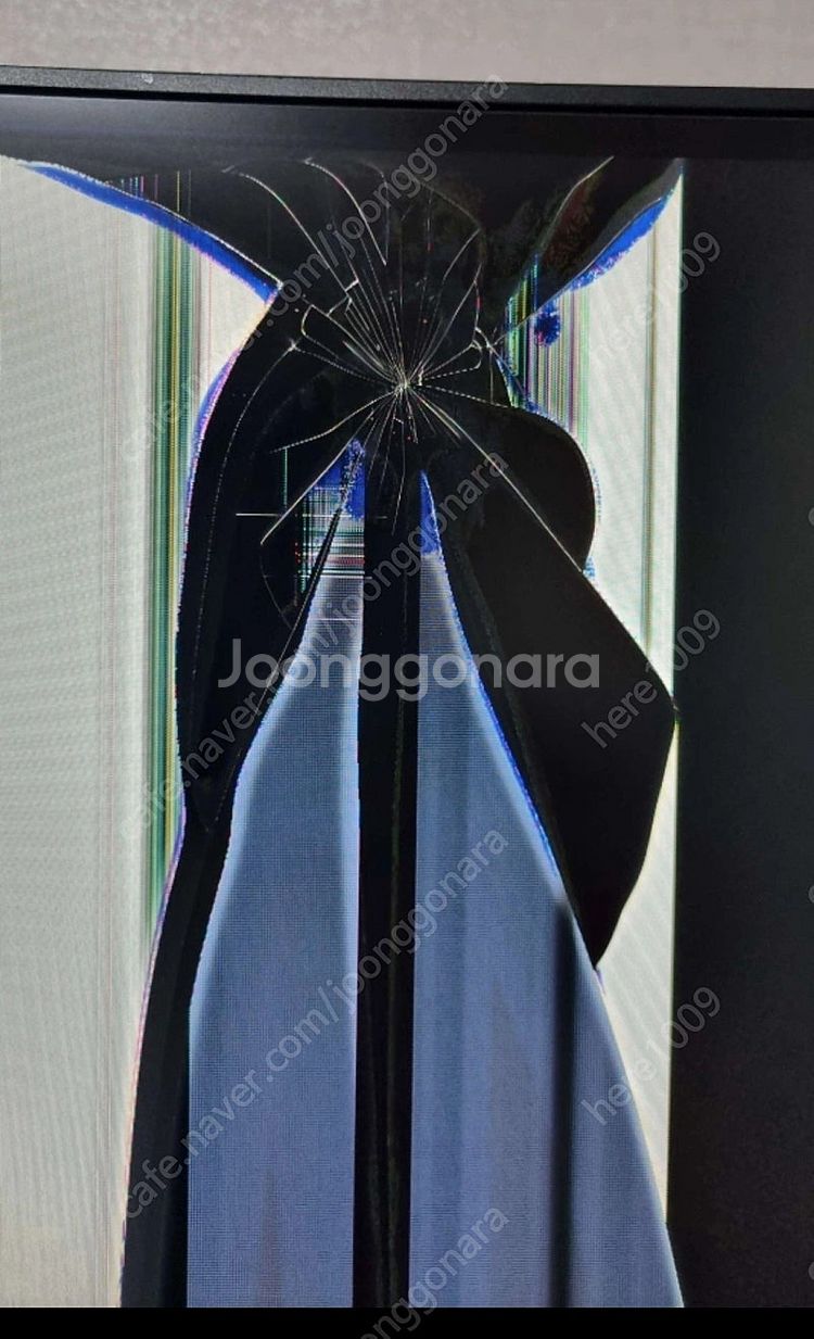 한성 액정 나간 커브드 모니터--1