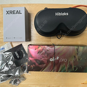 [팝니다]엑스리얼(XREAL) 에어2 프로 + 빔 + HDMI 컨버터 풀구성 신품급 팔아요
