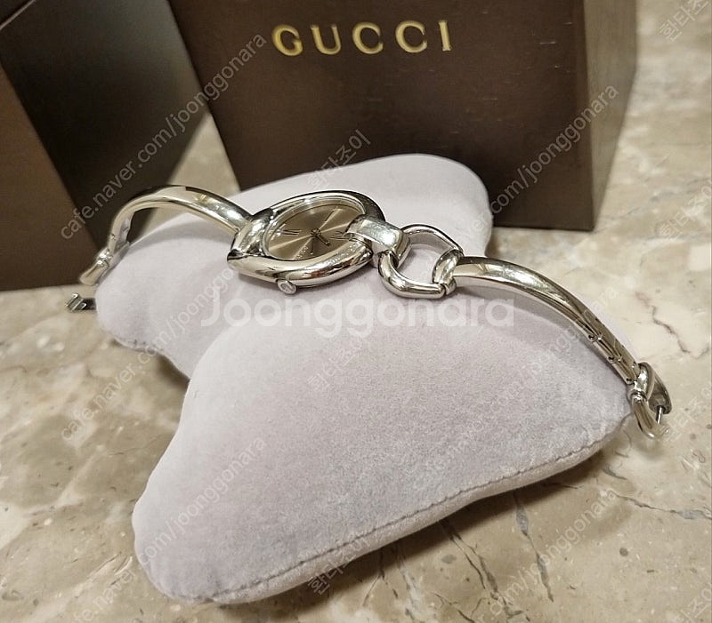 정품 GUCCI 구찌 홀스빗 여성시계 풀박구성--3
