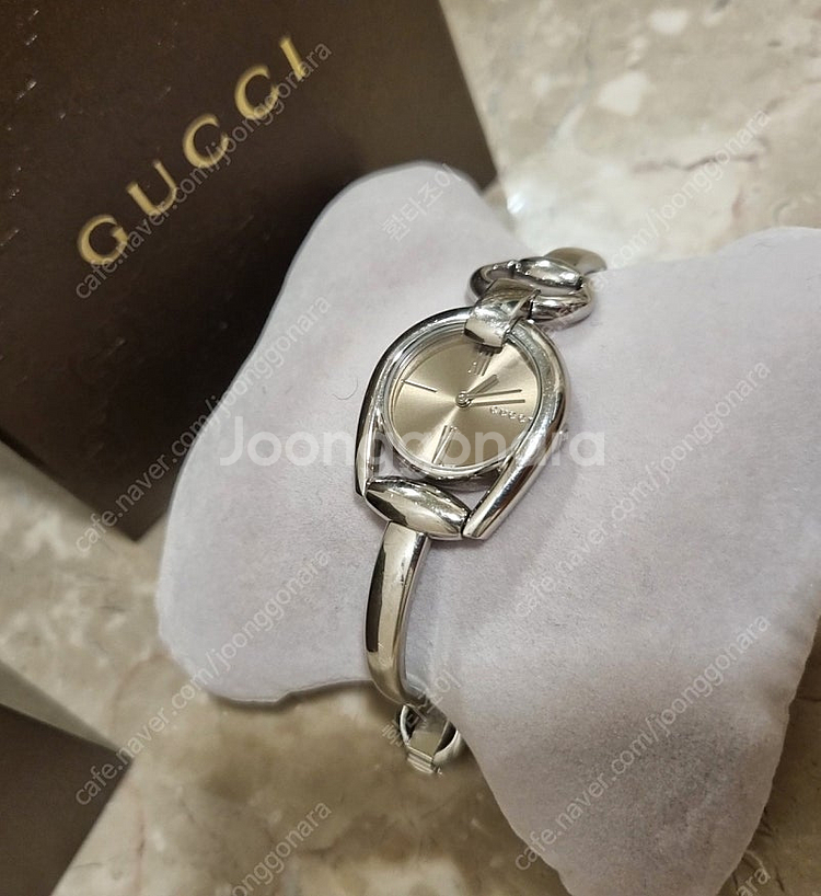 정품 GUCCI 구찌 홀스빗 여성시계 풀박구성--5