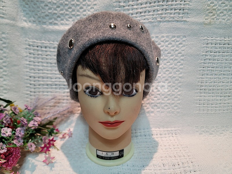 징 장식 실버컬러 베레모 ( 미사용)--0