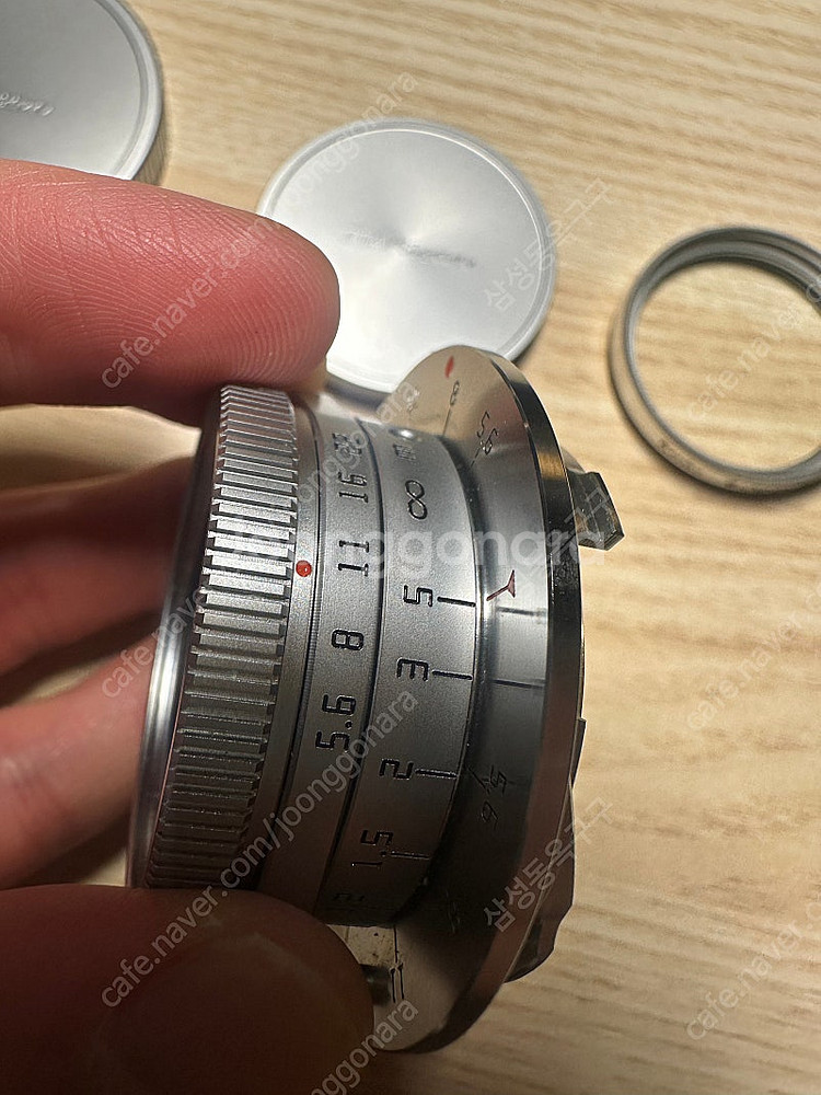 중마론 실버 티티아티산 28mm f5.6 팝니다--1