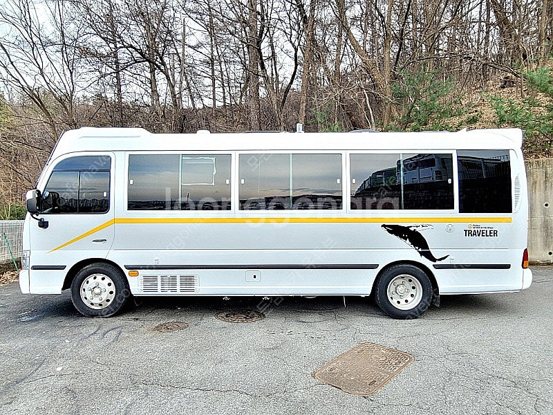13년 뉴카운티2인승캠핑카(오토,4인구변가능,올편백)-...--2