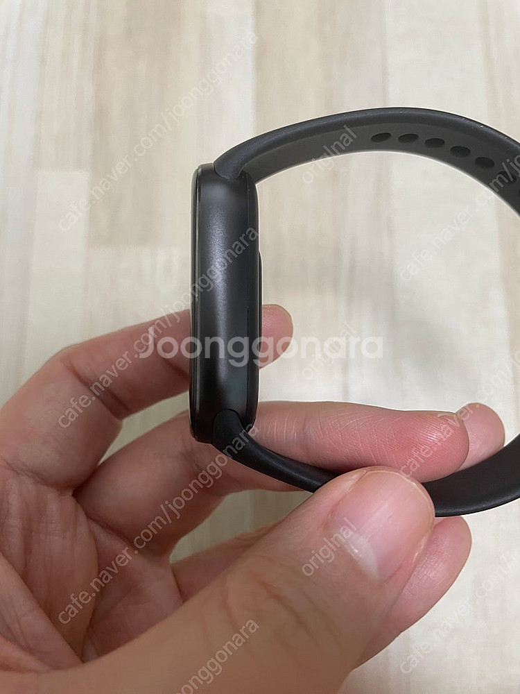 미밴드9 케이스 포함 판매합니다--1