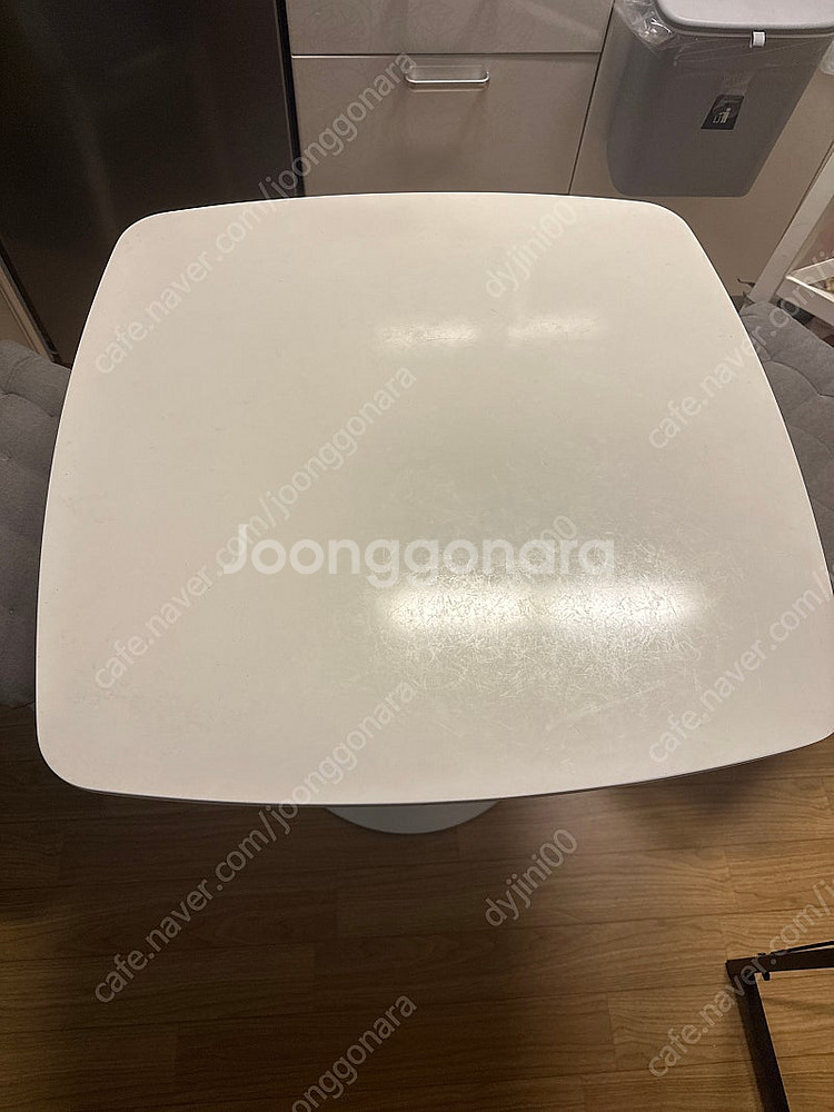 이케아 독스타 테이블과 잉울프 의자--2