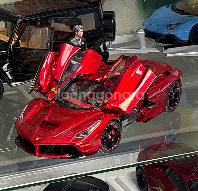 1:18 BBR 라페라리 해밀턴 다이캐스트--5
