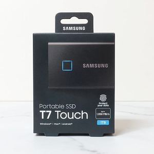 [미개봉 새제품] 삼성전자 포터블 SSD T7 Touch USB 3.2 Gen2 1TB 블랙 외장 SSD