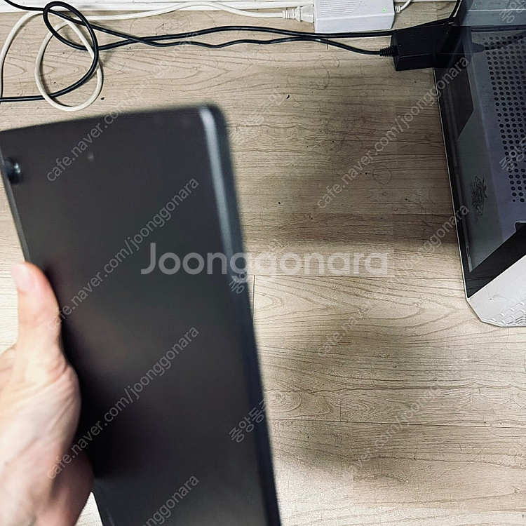 갤럭시 탭A8 블랙 64기가 액정깨끗! 무잔상! 15만...--3