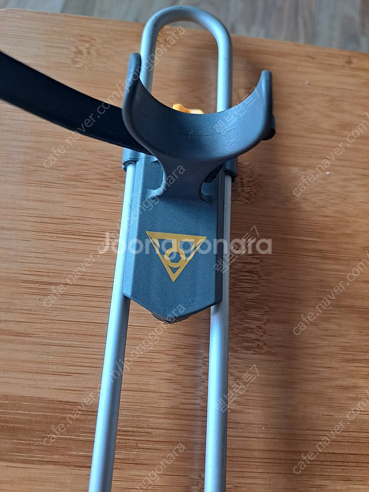 토픽2리터 자전거물통 거치대--1
