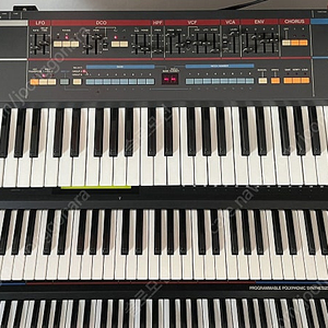 Roland JUNO106