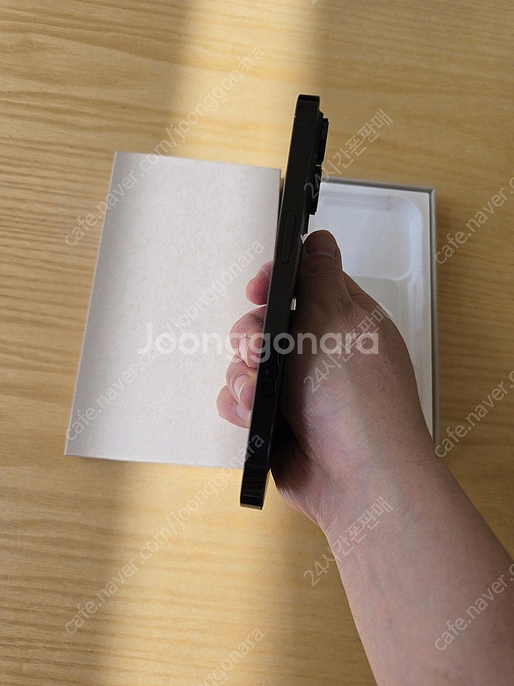 아이폰14프로블랙256gb 리퍼후미사용폰판매합니다--8