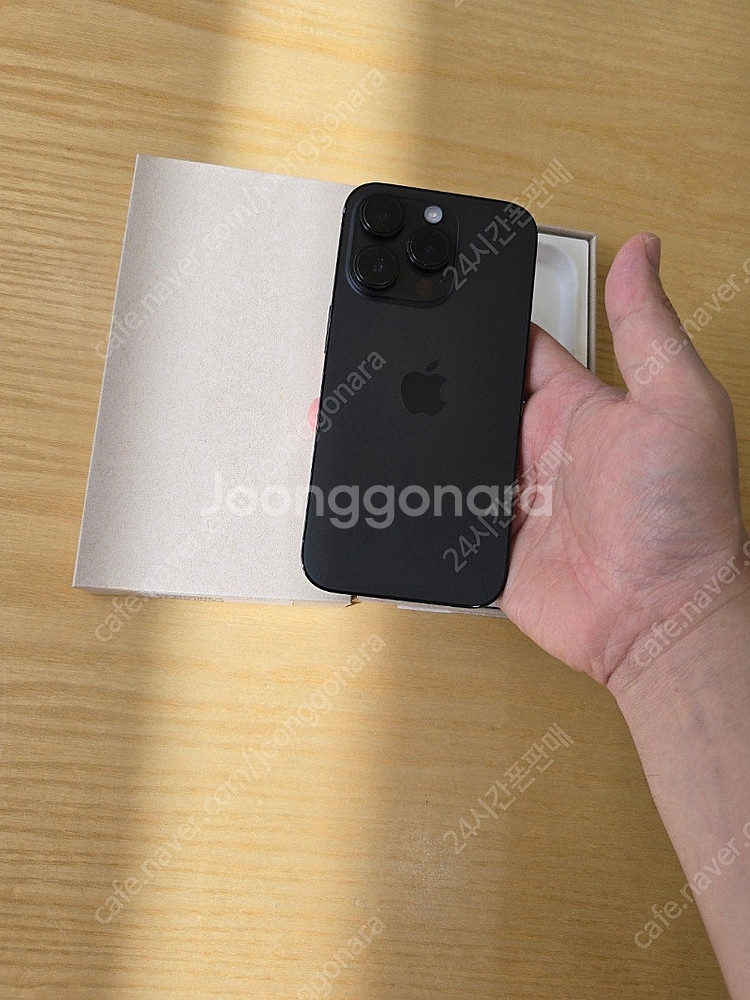아이폰14프로블랙256gb 리퍼후미사용폰판매합니다--9