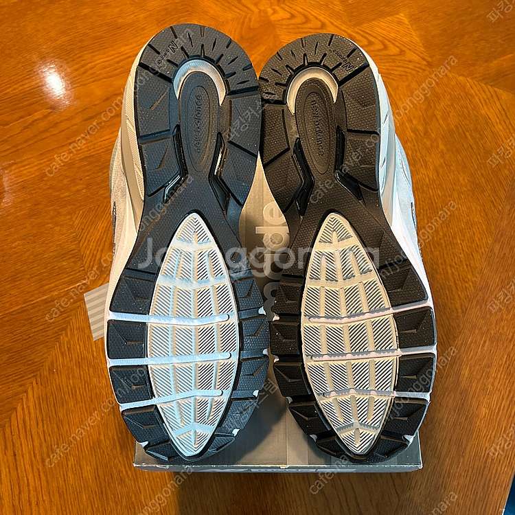 뉴발란스 990 V5 그레이 280 사이즈 M990GL...--4
