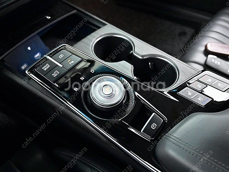기아 K8 25 2WD 최저가 판매합니다. ★--8