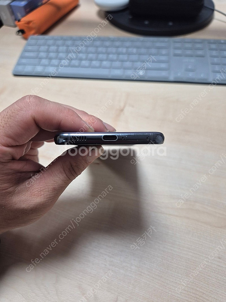 s21 256gb 부품용 판매합니다.--5
