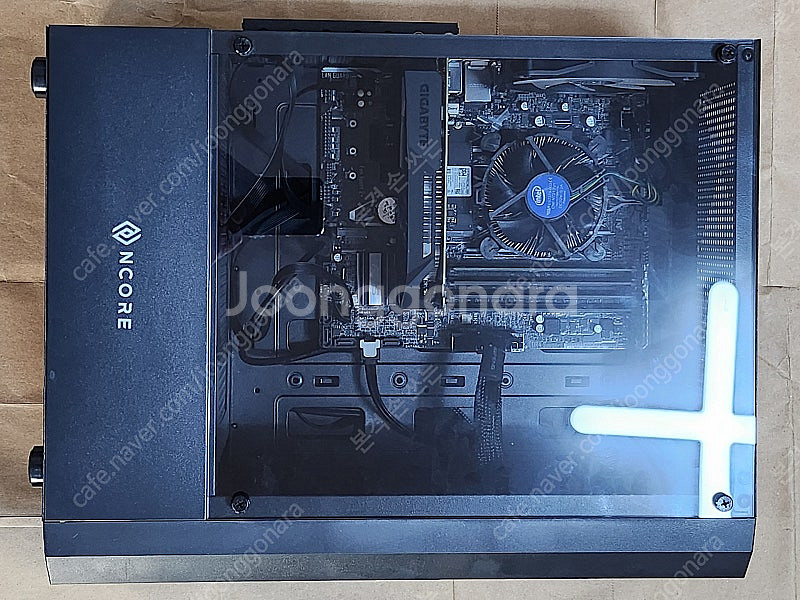 인텔 i7-7700, 16GB 메모리, 240GB SS...--1