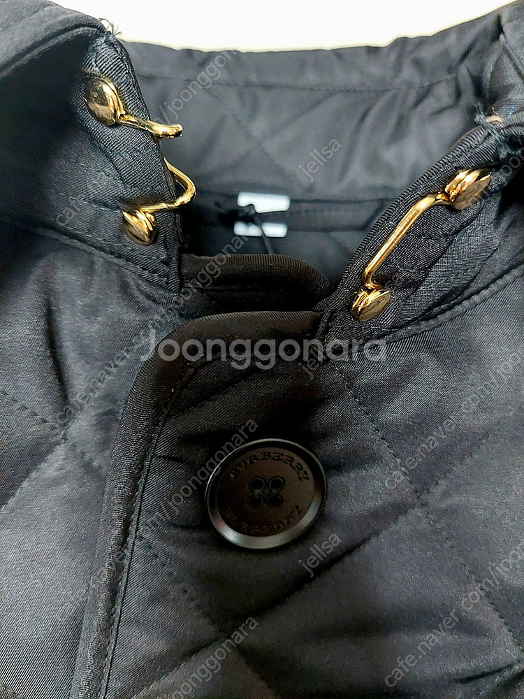 버버리 정품 퀄팅자켓 M 블랙 (새상품) 가격내림!--6