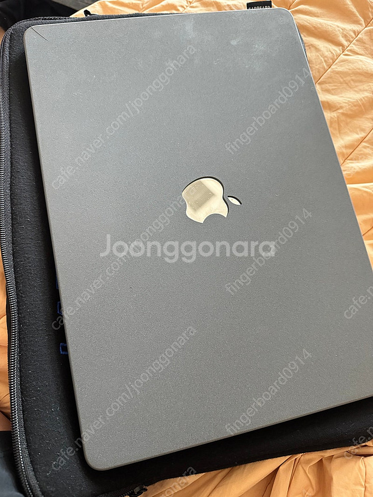 S급 맥북에어M2 15인치 실버 기본형 새상품급 애플케...--0