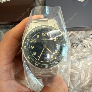 론진 스피릿 줄루타임 39mm 그린베젤 새상품 팝니다. (가격인하)