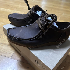 클락스 clarks 신발 팝니다 왈라비 룩