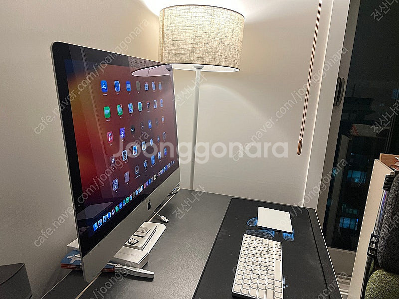 아이맥 27인치 2019년 i9 최고사양 판매합니다.--3